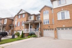 3121-highbourne-crescdent_002