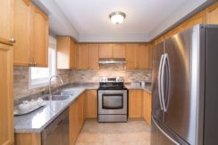 3121-highbourne-crescdent_024