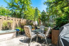 335-895-Maple-Ave-003