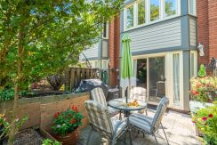 335-895-Maple-Ave-004