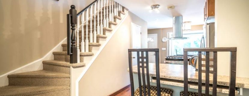 335-895-Maple-Ave-021