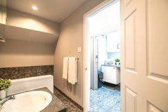 335-895-Maple-Ave-033