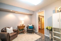 335-895-Maple-Ave-036