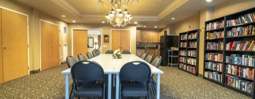 304-2085-Amherst-Heights-009