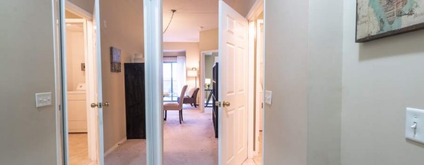 304-2085-Amherst-Heights-032