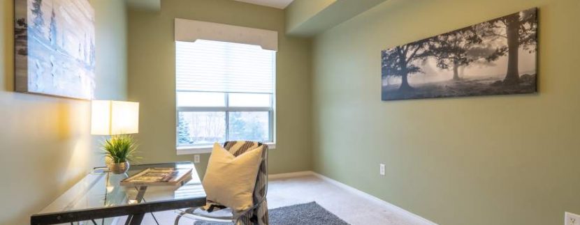 304-2085-Amherst-Heights-038