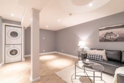 51-2200-Glenwood-School-Drive-025