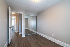 51-2200-Glenwood-School-Drive-034