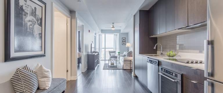 626-5230-Dundas-Street007