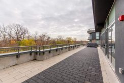 626-5230-Dundas-Street019