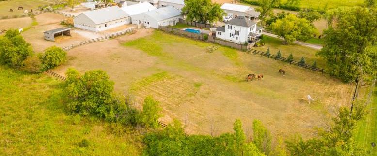 2483-Burnhamthorpe-Road-016