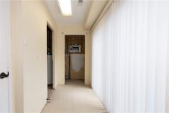 48-2300-Brays-Lane-004