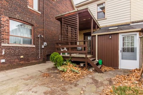 109-East-Lynn-Ave-036