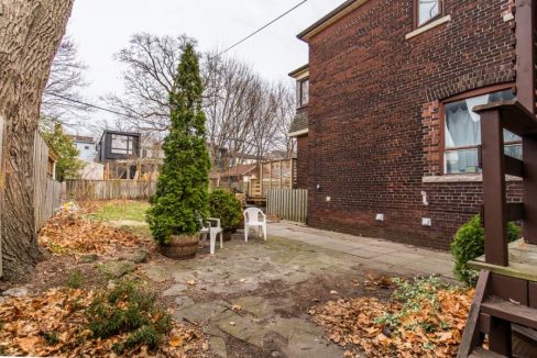 109-East-Lynn-Ave-038