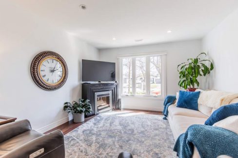 19-Lanark-Crescent-009