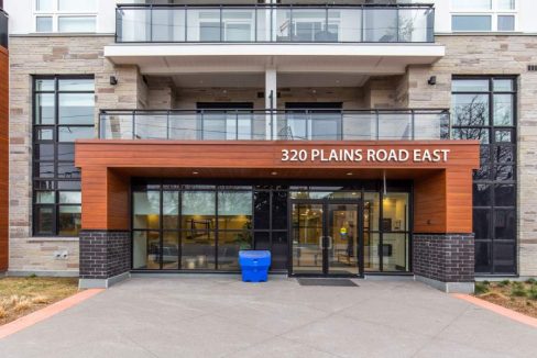 403-320-Plains Road-East-002