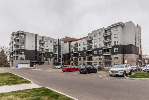 403-320-Plains Road-East-003