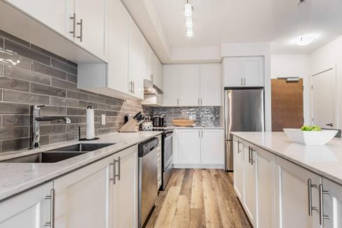 403-320-Plains Road-East-007