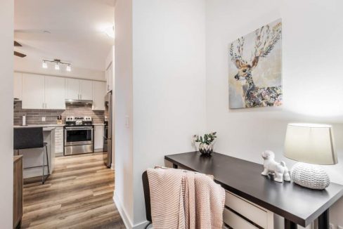 403-320-Plains Road-East-011