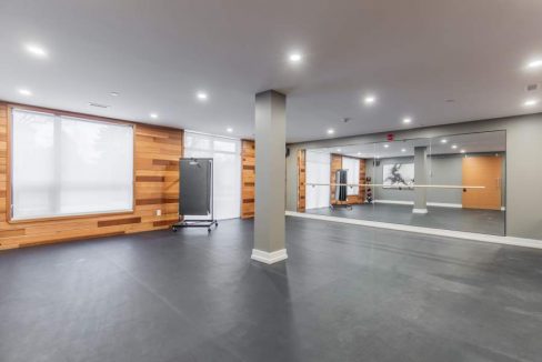 403-320-Plains Road-East-023