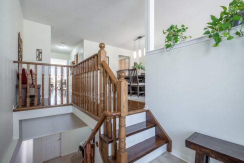 5460-Blue-Spruce-Ave-002