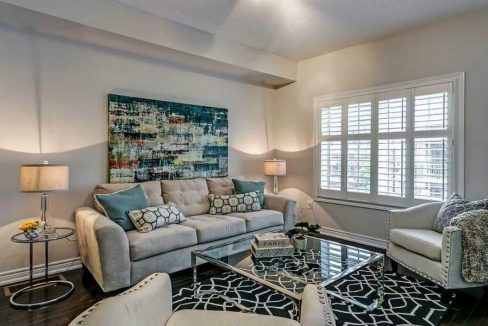 85-1401-Plains-Road-East-002