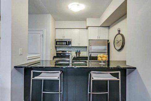 85-1401-Plains-Road-East-010