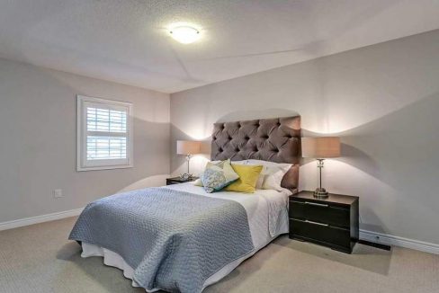 85-1401-Plains-Road-East-019