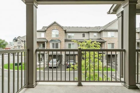 85-1401-Plains-Road-East-021