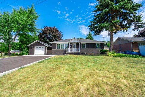 5482-Randolph-Cres-002