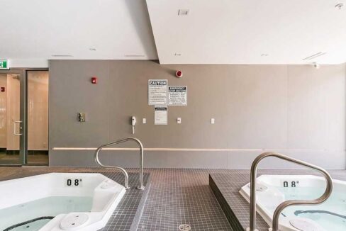 C314-5260-Dundas-Street-035