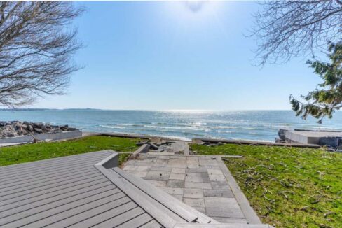 11267-Harbourview-Road-004