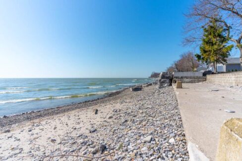 11267-Harbourview-Road-012