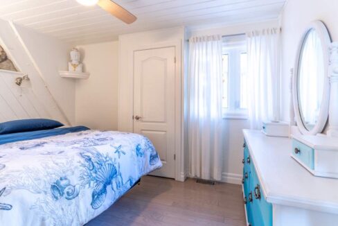 11267-Harbourview-Road-032