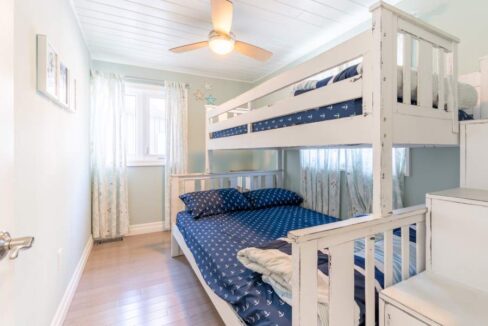 11267-Harbourview-Road-033