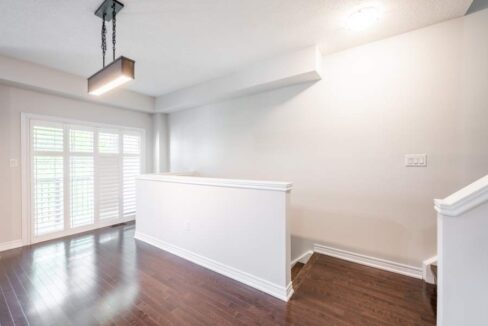 85-1401-Plains-Road-East-011