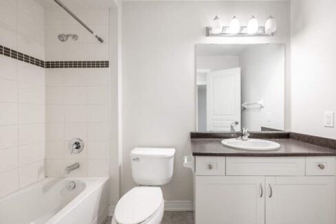 85-1401-Plains-Road-East-023