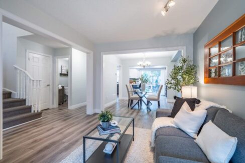 2-2051-Merchants-Gate-008