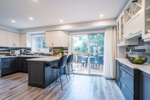 2-2051-Merchants-Gate-010