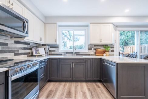 2-2051-Merchants-Gate-012