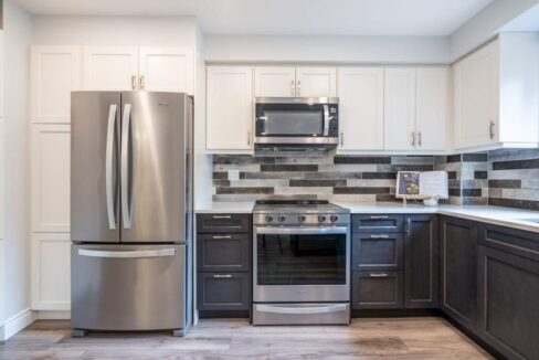 2-2051-Merchants-Gate-013