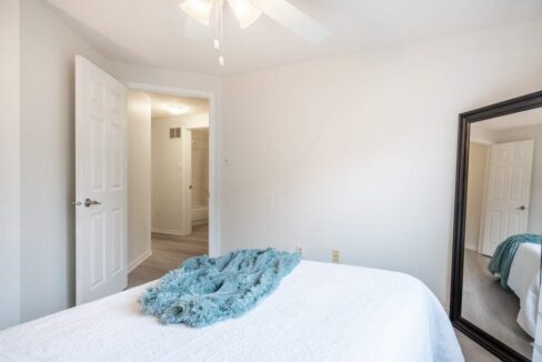 2-2051-Merchants-Gate-026