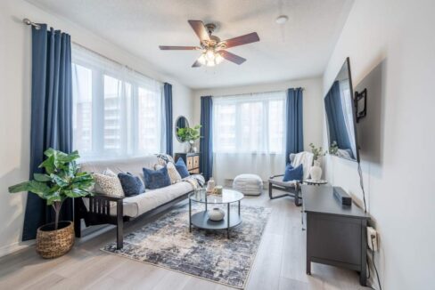 2-2051-Merchants-Gate-027