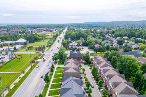 71-web-or-mls-33-4165 Upper Middle Rd- drone-14