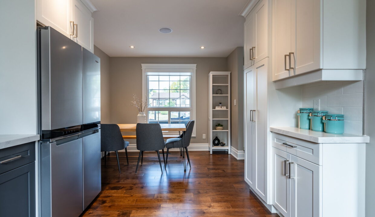 18-web-or-mls-2338 Gillingham Dr, Burlington - Sullivan-18