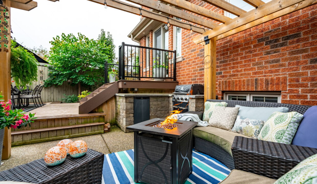 62-web-or-mls-4610 Cornerstone Dr, Burlington-62