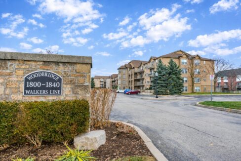 1-web-or-mls-Genevieve Serroul_206_1830 Walkers Line, Burlington_Lease-1