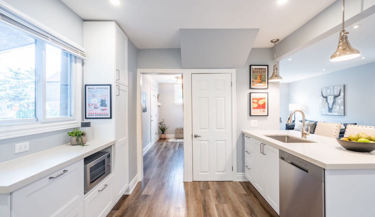 21-web-or-mls-44 Fairview Ave, Hamilton-21
