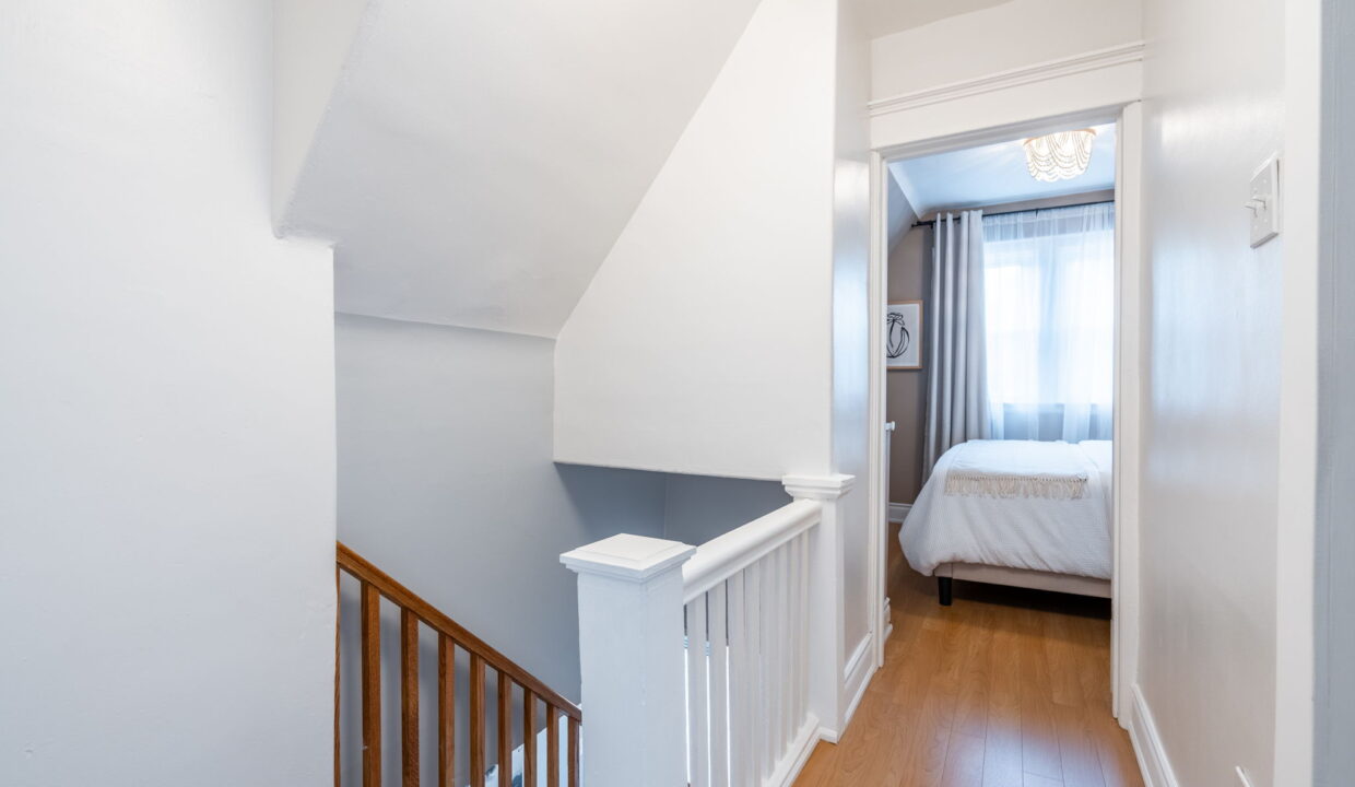 29-web-or-mls-44 Fairview Ave, Hamilton-29