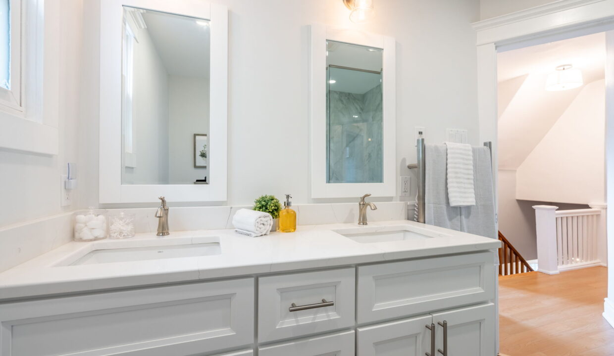 37-web-or-mls-44 Fairview Ave, Hamilton-37